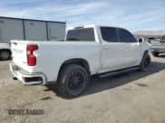 ✅ 2020 Chevrolet Silverado 1500 Custom • VIN: 1GCPWBEF2LZ144946 • Lot: 82609414. Wystawiony na Copart z przebiegiem 57 886 mil. Bezpłatny archiwum sprzedaży aukcyjnych z USA i szczegółowy raport historii pojazdu na DreamBid. Zdjęcie 3.