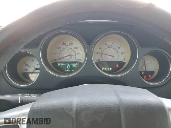 ✅ 2012 Dodge Challenger SXT • VIN: 2C3CDYAG4CH118276 • Lot: 70877304. Wystawiony na Copart z przebiegiem 118 691 mil. Bezpłatny archiwum sprzedaży aukcyjnych z USA i szczegółowy raport historii pojazdu na DreamBid. Zdjęcie 9.