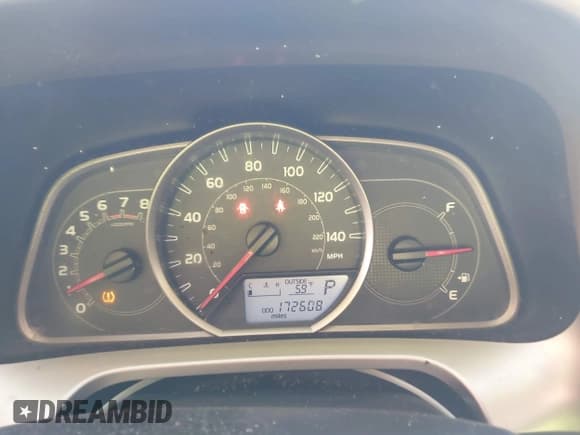 ✅ 2013 Toyota RAV4 XLE • VIN: JTMRFREV0D5005898 • Lot: 43580921. Listed on IAAI with 172,608 mi. Free auction sales archive from the USA and detailed vehicle history report at DreamBid. Image 7.