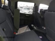 ✅ 2019 Chevrolet Silverado 1500 LT • VIN: 1GCPWCED9KZ420994 • Lot: 43189770. Wystawiony na IAAI z przebiegiem 113 188 mil. Bezpłatny archiwum sprzedaży aukcyjnych z USA i szczegółowy raport historii pojazdu na DreamBid. Zdjęcie 8.