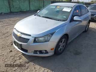 2014 Chevrolet Cruze 1LT с VIN 1G1PC5SB7E7463830, выставлен на аукционе IAAI как лот 43481009 с пробегом 102 495 миль миль и . История ставок и продаж доступна на DreamBid. Изображение 2.