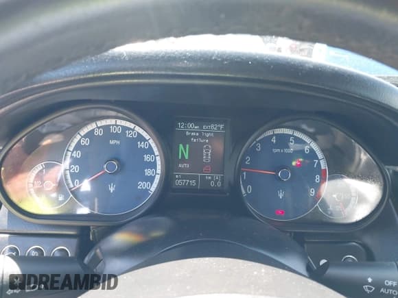 ✅ 2006 Maserati Quattroporte • VIN: ZAMCE39A660024352 • Lot: 42050460. Listed on IAAI with 57,715 mi. Free auction sales archive from the USA and detailed vehicle history report at DreamBid. Image 7.