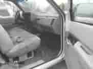 1994 Chevrolet Silverado 1500 z VIN 1GCEK14Z9RZ113856, wystawiony jako IAAI lot #43573290 z przebiegiem 247 761 mil mil oraz . Historia ofert i sprzedaży dostępna na DreamBid. Obrazek 5.