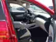 2022 Hyundai Tucson SEL z VIN 5NMJFCAE7NH096781, wystawiony jako IAAI lot #43109979 z przebiegiem 58 636 mil mil oraz . Historia ofert i sprzedaży dostępna na DreamBid. Obrazek 5.