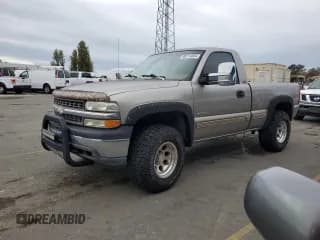 ✅ 1999 Chevrolet Silverado 1500 • VIN: 1GCEK14V7XZ120234 • Лот: 80754664. Опубликован ранее на Copart с пробегом 345 649 миль. Бесплатный доступ к архиву аукционных продаж из США и подробный отчёт об истории автомобиля на DreamBid. Изображение 1.