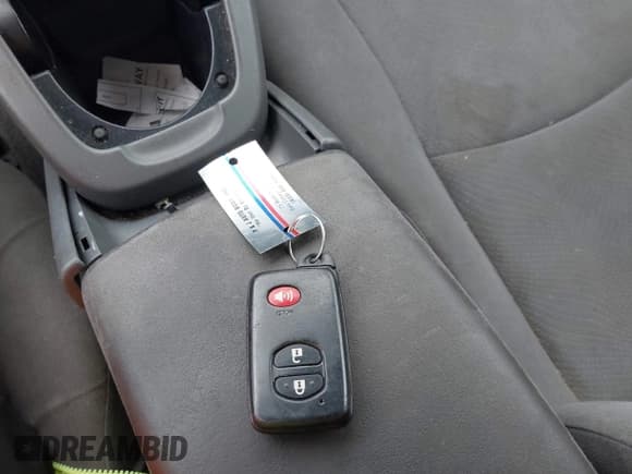 ✅ 2010 Toyota Prius II • VIN: JTDKN3DU9A5106248 • Lot: 43017423. Wystawiony na IAAI z przebiegiem 149 238 mil. Bezpłatny archiwum sprzedaży aukcyjnych z USA i szczegółowy raport historii pojazdu na DreamBid. Zdjęcie 11.