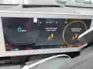 2023 Hyundai Ioniq 5 Limited z VIN KM8KRDAF0PU208662, wystawiony jako Copart lot #81456373 z przebiegiem 7 544 mil mil oraz . Historia ofert i sprzedaży dostępna na DreamBid. Obrazek 9.