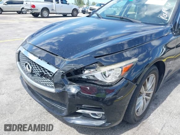 ✅ 2016 Infiniti Q50 Premium • VIN: JN1CV7AP3GM203733 • Lot: 42570980. Wystawiony na IAAI z przebiegiem 89 927 mil. Bezpłatny archiwum sprzedaży aukcyjnych z USA i szczegółowy raport historii pojazdu na DreamBid. Zdjęcie 6.