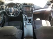 ✅ 2017 Nissan Maxima SL • VIN: 1N4AA6AP0HC378643 • Lot: 58736424. Listed on Copart with 140,796 mi. Free auction sales archive from the USA and detailed vehicle history report at DreamBid. Image 8.