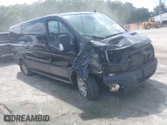 ✅ 2023 Ford Transit Cargo • VIN: 1FTYE1Y81PKA71257 • Lot: 42468254. Listed on IAAI with 68,499 mi. Free auction sales archive from the USA and detailed vehicle history report at DreamBid. Image 1.