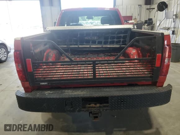 ✅ 2007 Chevrolet Silverado 2500HD Work Truck • VIN: 1GCHK29K87E579152 • Лот: 66288915. Опубликован ранее на Copart с пробегом 174 475 миль. Бесплатный доступ к архиву аукционных продаж из США и подробный отчёт об истории автомобиля на DreamBid. Изображение 6.