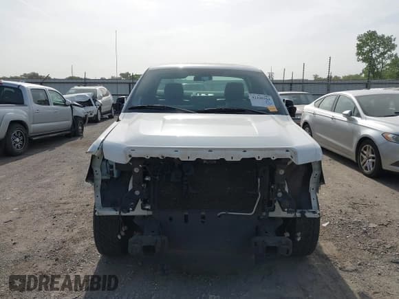 ✅ 2014 Ford F-150 XL • VIN: 1FTMF1CM9EKE34269 • Lot: 42240264. Listed on IAAI with 91,743 mi. Free auction sales archive from the USA and detailed vehicle history report at DreamBid. Image 12.