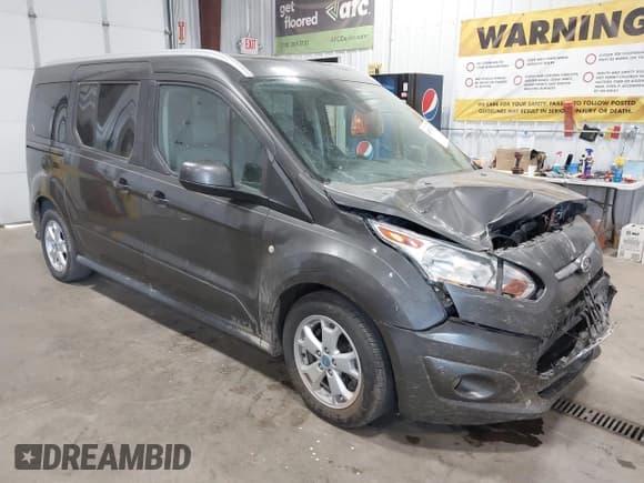 ✅ 2015 Ford Transit Connect Titanium • VIN: NM0GE9G70F1193760 • Lot: 43197479. Wystawiony na IAAI z przebiegiem 143 352 mil. Bezpłatny archiwum sprzedaży aukcyjnych z USA i szczegółowy raport historii pojazdu na DreamBid. Zdjęcie 1.