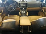 ✅ 2016 Porsche Cayenne • VIN: WP1AA2A29GLA09185 • Lot: 59477665. Listed on Copart with 90,224 mi. Free auction sales archive from the USA and detailed vehicle history report at DreamBid. Image 8.