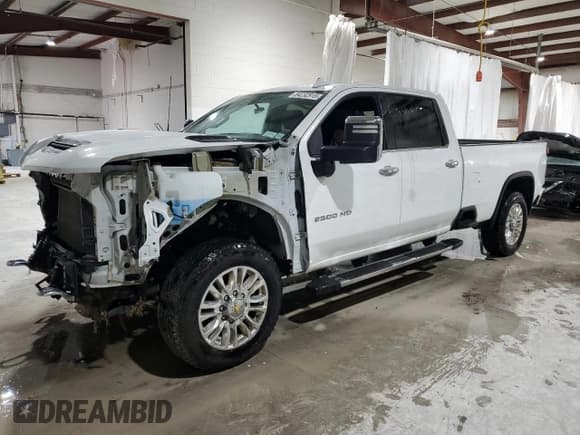 ✅ 2022 Chevrolet Silverado 2500HD High Country • VIN: 1GC4YRE78NF227588 • Лот: 84232915. Опубликован ранее на Copart с пробегом 52 694 миль. Бесплатный доступ к архиву аукционных продаж из США и подробный отчёт об истории автомобиля на DreamBid. Изображение 1.