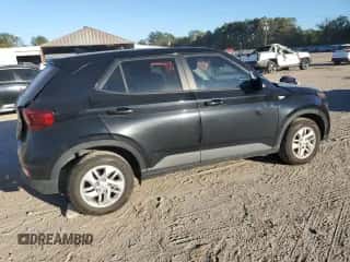 2021 Hyundai Venue SE with VIN KMHRB8A36MU094078, listed as a Copart auction lot 77377714 with 62,855 mi miles and Salvage title. Bid and sale history available at DreamBid. Image 3.