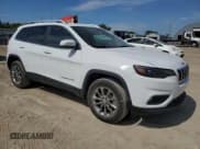 ✅ 2020 Jeep Cherokee Latitude Plus • VIN: 1C4PJMLB4LD564201 • Lot: 82052435. Wystawiony na Copart z przebiegiem 89 346 mil. Bezpłatny archiwum sprzedaży aukcyjnych z USA i szczegółowy raport historii pojazdu na DreamBid. Zdjęcie 4.