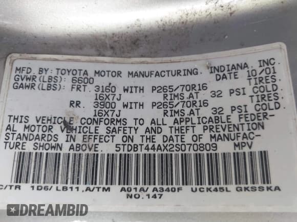 ✅ 2002 Toyota Sequoia SR5 • VIN: 5TDBT44AX2S070809 • Лот: 43394810. Опубликован ранее на IAAI с пробегом 239 685 миль. Бесплатный доступ к архиву аукционных продаж из США и подробный отчёт об истории автомобиля на DreamBid. Изображение 9.