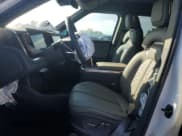 ✅ 2023 Rivian R1S Adventure • VIN: 7PDSGABA5PN027894 • Lot: 71442484. Wystawiony na Copart z przebiegiem 4 456 mil. Bezpłatny archiwum sprzedaży aukcyjnych z USA i szczegółowy raport historii pojazdu na DreamBid. Zdjęcie 7.