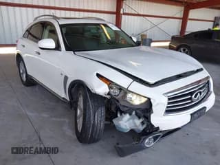 ✅ 2016 Infiniti QX70 • VIN: JN8CS1MW3GM750320 • Lot: 43430258. Listed on IAAI with 194,716 mi. Free auction sales archive from the USA and detailed vehicle history report at DreamBid. Image 1.