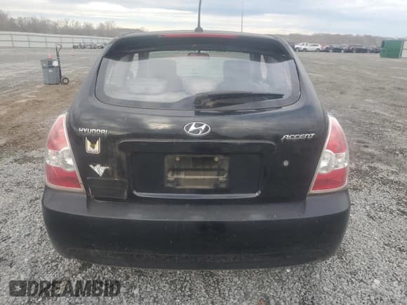 ✅ 2010 Hyundai Accent GS • VIN: KMHCM3AC4AU170492 • Лот: 85258114. Опубликован ранее на Copart с пробегом 119 238 миль. Бесплатный доступ к архиву аукционных продаж из США и подробный отчёт об истории автомобиля на DreamBid. Изображение 6.