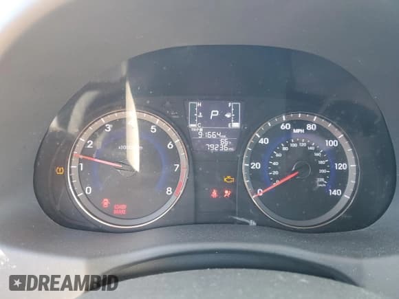 ✅ 2017 Hyundai Accent SE • VIN: KMHCT4AE0HU374761 • Лот: 80754264. Опубликован ранее на Copart с пробегом 79 236 миль. Бесплатный доступ к архиву аукционных продаж из США и подробный отчёт об истории автомобиля на DreamBid. Изображение 9.