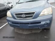 ✅ 2005 Kia Sorento LX • VIN: KNDJD733255347623 • Lot: 43808470. Wystawiony na IAAI z przebiegiem 159 583 mil. Bezpłatny archiwum sprzedaży aukcyjnych z USA i szczegółowy raport historii pojazdu na DreamBid. Zdjęcie 6.