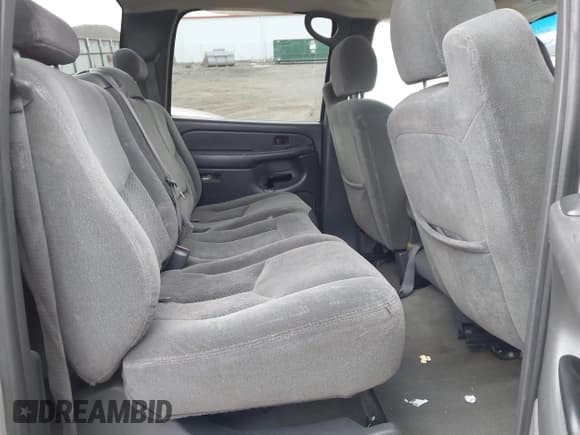 ✅ 2004 Chevrolet Silverado 2500HD LS • VIN: 1GCHC23204F233317 • Лот: 41774732. Опубликован ранее на IAAI с пробегом 182 896 миль. Бесплатный доступ к архиву аукционных продаж из США и подробный отчёт об истории автомобиля на DreamBid. Изображение 8.