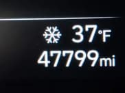 ✅ 2024 Hyundai Venue SEL • VIN: KMHRC8A38RU284534 • Lot: 41114023. Listed on IAAI with 47,799 mi. Free auction sales archive from the USA and detailed vehicle history report at DreamBid. Image 15.