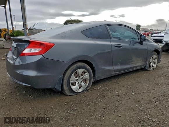 ✅ 2013 Honda Civic LX • VIN: 2HGFG3B51DH506956 • Lot: 93870435. Wystawiony na Copart z przebiegiem 120 065 mil. Bezpłatny archiwum sprzedaży aukcyjnych z USA i szczegółowy raport historii pojazdu na DreamBid. Zdjęcie 3.