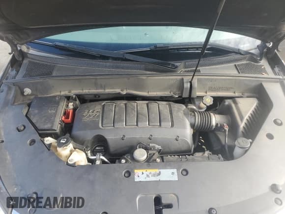 ✅ 2017 Chevrolet Traverse LS • VIN: 1GNKRFED3HJ327115 • Lot: 84521285. Wystawiony na Copart z przebiegiem 102 637 mil. Bezpłatny archiwum sprzedaży aukcyjnych z USA i szczegółowy raport historii pojazdu na DreamBid. Zdjęcie 12.