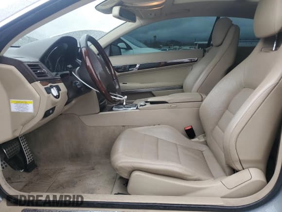 ✅ 2010 Mercedes-Benz E 550 • VIN: WDDKJ7CB5AF046696 • Lot: 49076015. Listed on Copart with Not provided. Free auction sales archive from the USA and detailed vehicle history report at DreamBid. Image 7.