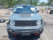 ✅ 2017 Jeep Renegade Trailhawk • VIN: ZACCJBCB6HPF05209 • Lot: 42623396. Listed on IAAI with 129,996 mi. Free auction sales archive from the USA and detailed vehicle history report at DreamBid. Image 13.