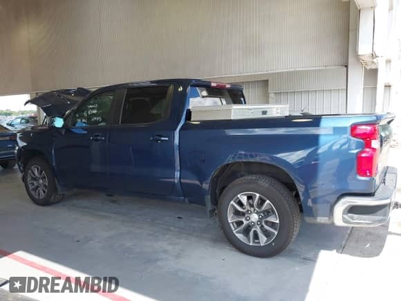 2022 Chevrolet Silverado 1500 LT z VIN 1GCPWCED0NZ157010, wystawiony jako IAAI lot #42592135 z przebiegiem 73 037 mil mil oraz . Historia ofert i sprzedaży dostępna na DreamBid. Obrazek 14.