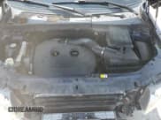 ✅ 2015 Land Rover LR2 HSE • VIN: SALFR2BG4FH428355 • Lot: 60221595. Listed on Copart with 91,812 mi. Free auction sales archive from the USA and detailed vehicle history report at DreamBid. Image 12.