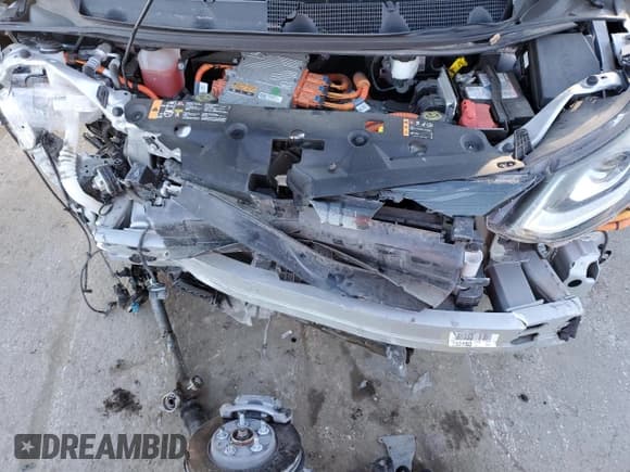 ✅ 2017 Chevrolet Bolt EV Premier • VIN: 1G1FX6S00H4182527 • Lot: 70519504. Wystawiony na Copart z przebiegiem 50 826 mil. Bezpłatny archiwum sprzedaży aukcyjnych z USA i szczegółowy raport historii pojazdu na DreamBid. Zdjęcie 11.