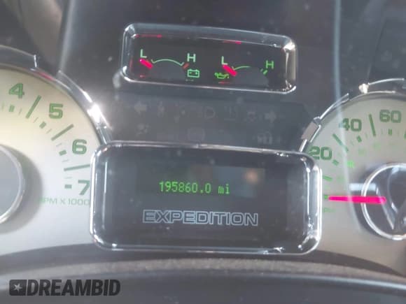 ✅ 2011 Ford Expedition Limited • VIN: 1FMJU1K53BEF20833 • Лот: 42763856. Опубликован ранее на IAAI с пробегом 195 860 миль. Бесплатный доступ к архиву аукционных продаж из США и подробный отчёт об истории автомобиля на DreamBid. Изображение 7.