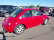 ✅ 2008 Volkswagen Beetle S • VIN: 3VWRW31C68M500718 • Lot: 42209893. Listed on IAAI with 118,162 mi. Free auction sales archive from the USA and detailed vehicle history report at DreamBid. Image 4.