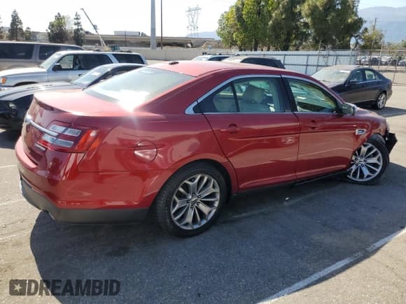 ✅ 2013 Ford Taurus Limited • VIN: 1FAHP2F82DG234716 • Lot: 59026585. Listed on Copart with 190,438 mi. Free auction sales archive from the USA and detailed vehicle history report at DreamBid. Image 3.