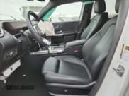 ✅ 2025 Mercedes-Benz GLB 250 • VIN: W1N4M4GB2SW384487 • Lot: 90941685. Listed on Copart with 31,288 mi. Free auction sales archive from the USA and detailed vehicle history report at DreamBid. Image 7.