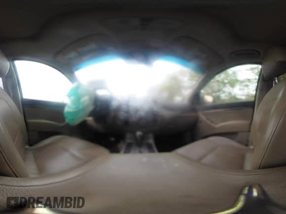 2011 Hyundai Veracruz GLS с VIN KM8NUDCC9BU146895, выставлен на аукционе IAAI как лот 42227869 с пробегом 186 550 миль миль и . История ставок и продаж доступна на DreamBid. Изображение 18.