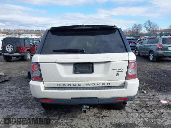 ✅ 2010 Land Rover Range Rover Sport HSE Lux • VIN: SALSK2D42AA227108 • Lot: 41497727. Wystawiony na IAAI z przebiegiem 117 562 mil. Bezpłatny archiwum sprzedaży aukcyjnych z USA i szczegółowy raport historii pojazdu na DreamBid. Zdjęcie 15.