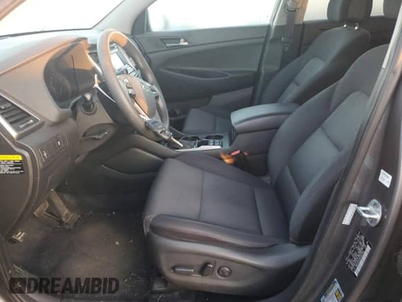 2017 Hyundai Tucson SE с VIN KM8J3CA4XHU497038, выставлен на аукционе Copart как лот 81793615 с пробегом 121 402 миль миль и Чистый • Clean title. История ставок и продаж доступна на DreamBid. Изображение 7.