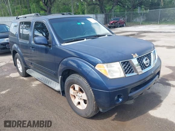 ✅ 2006 Nissan Pathfinder SE • VIN: 5N1AR18U16C658338 • Lot: 42180374. Listed on IAAI with 169,887 mi. Free auction sales archive from the USA and detailed vehicle history report at DreamBid. Image 1.