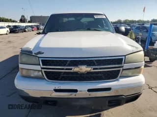 ✅ 2006 Chevrolet Silverado 1500 LS • VIN: 1GCEK19V16Z207120 • Лот: 69255924. Опубликован ранее на Copart с пробегом 215 962 миль. Бесплатный доступ к архиву аукционных продаж из США и подробный отчёт об истории автомобиля на DreamBid. Изображение 5.