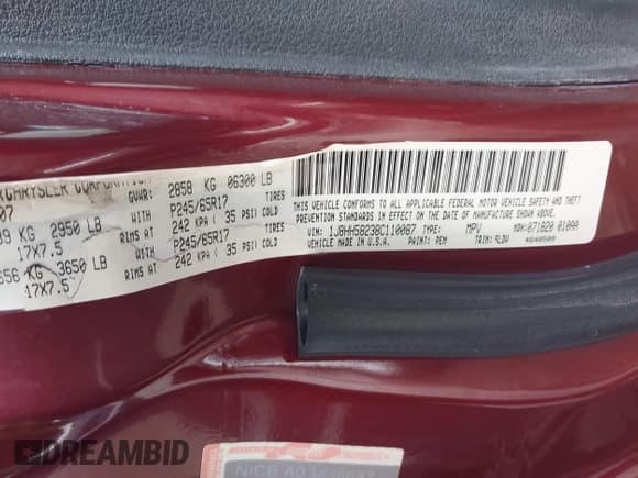 ✅ 2008 Jeep Commander Limited • VIN: 1J8HH58238C110087 • Lot: 41401298. Listed on IAAI with 333,799 mi. Free auction sales archive from the USA and detailed vehicle history report at DreamBid. Image 9.