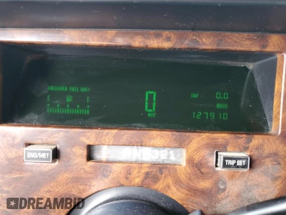 ✅ 1996 Cadillac Fleetwood • VIN: 1G6DW52P2TR710009 • Лот: 67530934. Опубликован ранее на Copart с пробегом 127 910 миль. Бесплатный доступ к архиву аукционных продаж из США и подробный отчёт об истории автомобиля на DreamBid. Изображение 9.