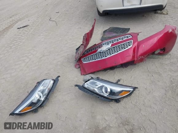 ✅ 2013 Chevrolet Malibu LTZ • VIN: 1G11H5SA2DF264946 • Lot: 43462460. Listed on IAAI with 179,273 mi. Free auction sales archive from the USA and detailed vehicle history report at DreamBid. Image 6.