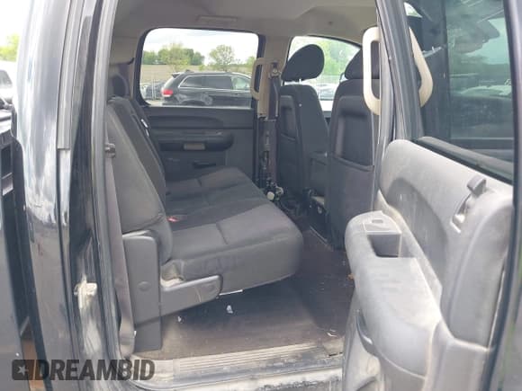 ✅ 2013 Chevrolet Silverado 2500HD LT • VIN: 1GC1KXCG6DF238504 • Lot: 42371679. Listed on IAAI with 206,794 mi. Free auction sales archive from the USA and detailed vehicle history report at DreamBid. Image 8.