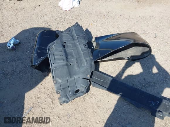 ✅ 2013 Toyota Camry SE • VIN: 4T1BF1FK2DU210082 • Лот: 43415850. Опубликован ранее на IAAI с пробегом 203 411 миль. Бесплатный доступ к архиву аукционных продаж из США и подробный отчёт об истории автомобиля на DreamBid. Изображение 12.